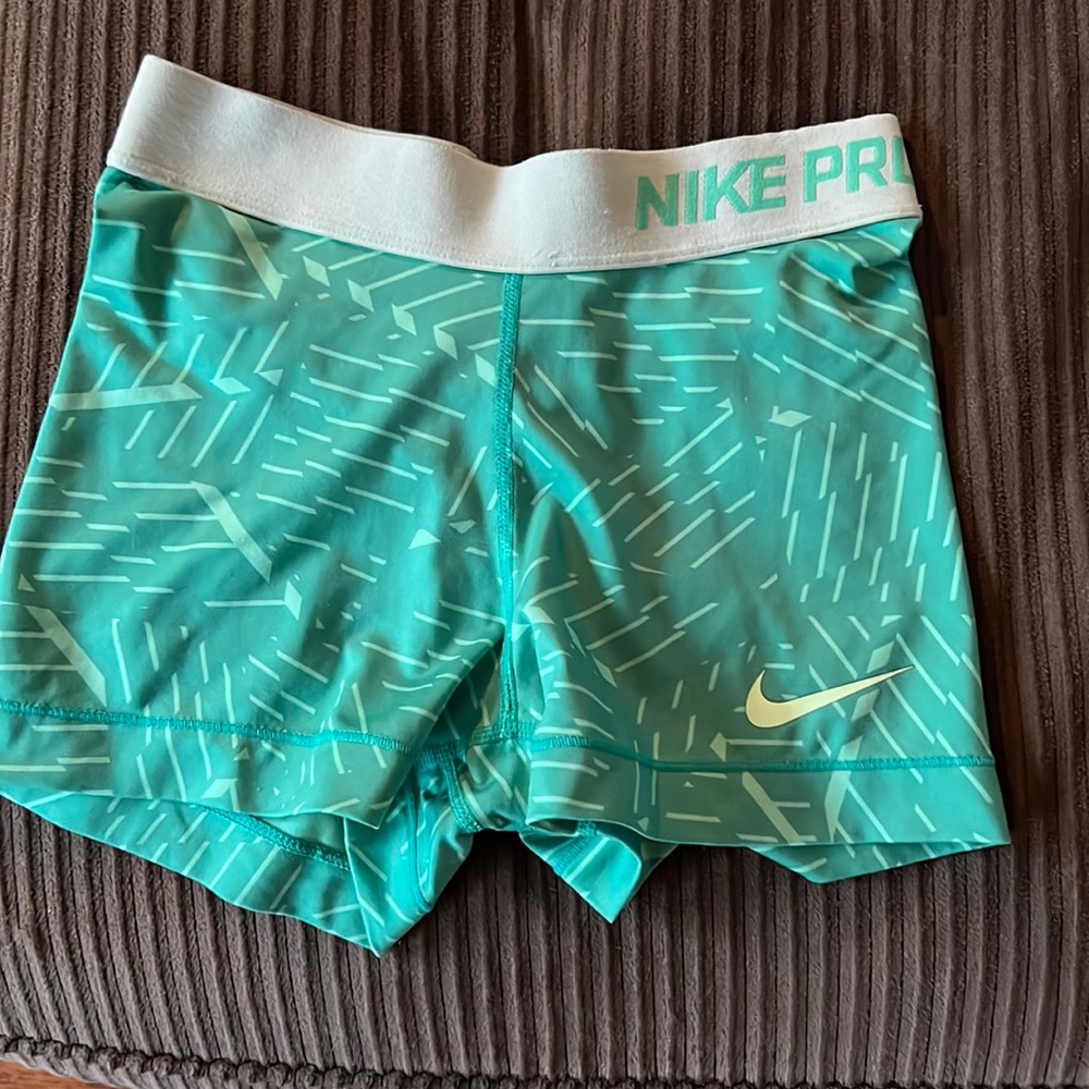Nike spandex